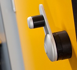 Robust latch - Cairngorm